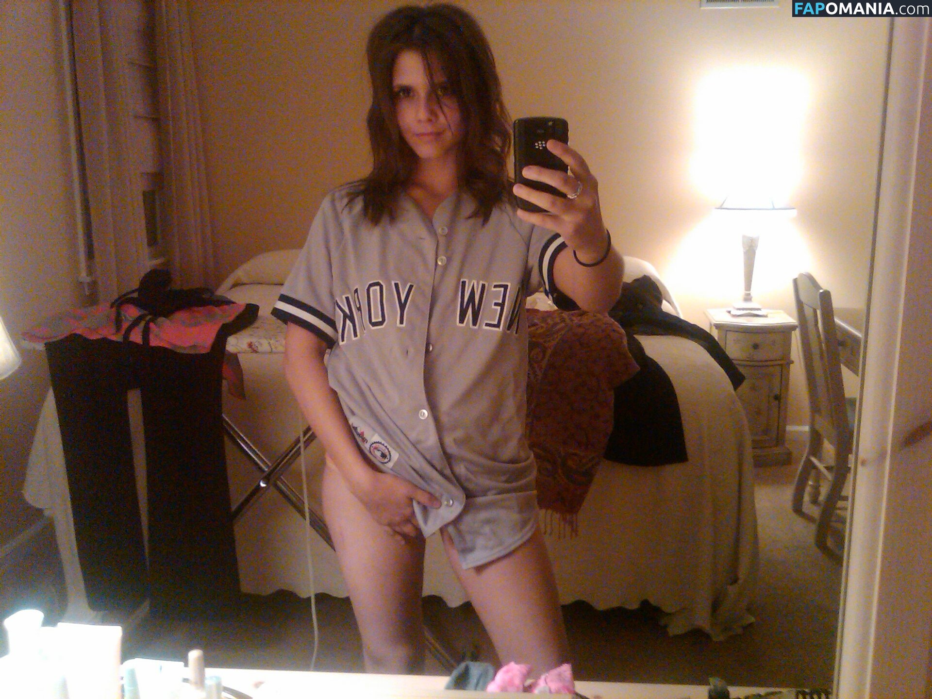 Alexandra Chando Çıplak Sızdırılmış Fotoğraf #5