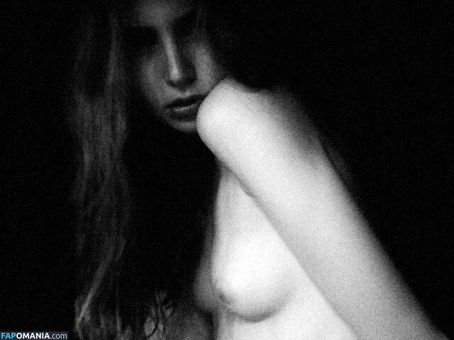 Ali Michaels Çıplak Sızdırılmış Fotoğraf #30