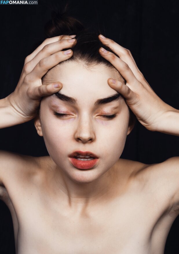 Ali Michaels Çıplak Sızdırılmış Fotoğraf #46