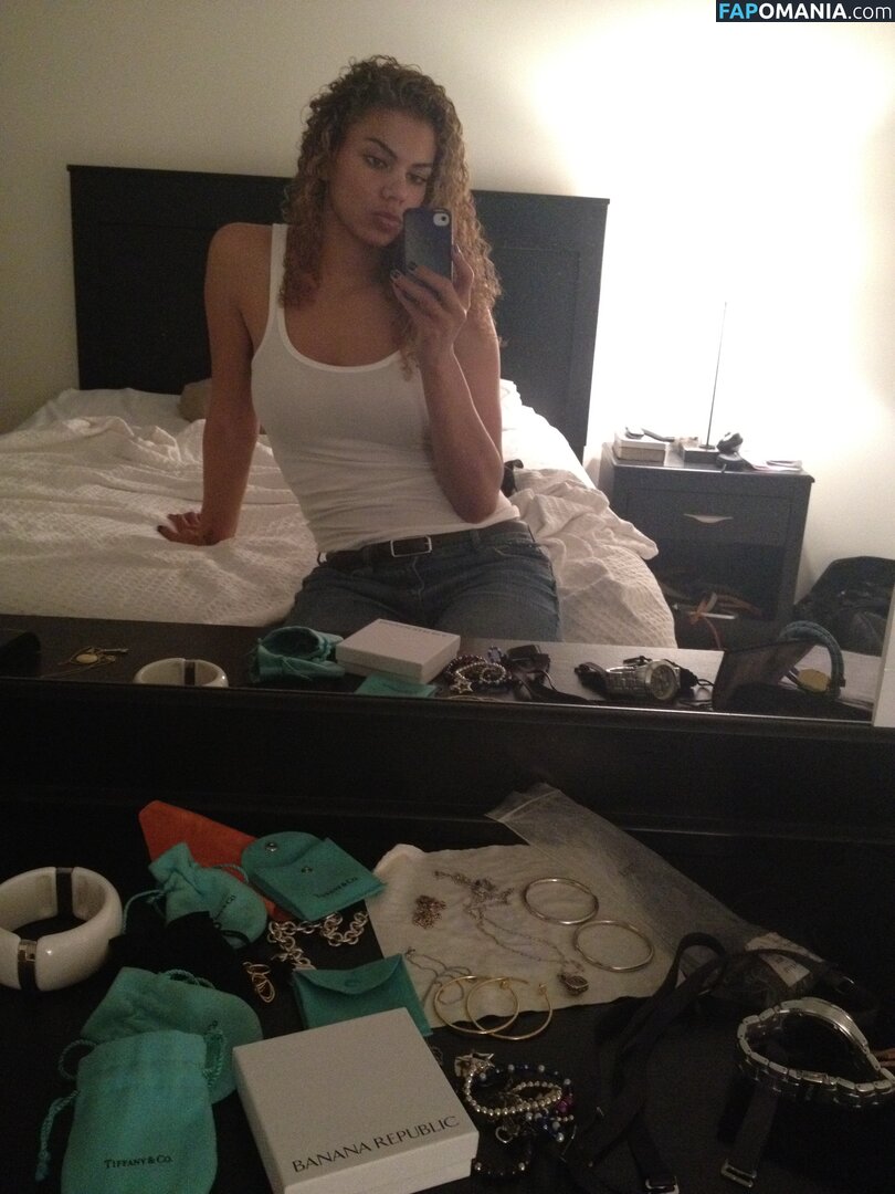 Alysha Clark Çıplak Sızdırılmış Fotoğraf #28