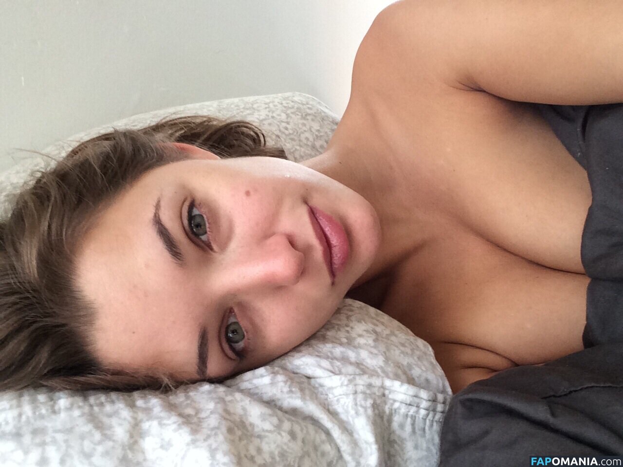 Alyssa Arce Çıplak Sızdırılmış Fotoğraf #186