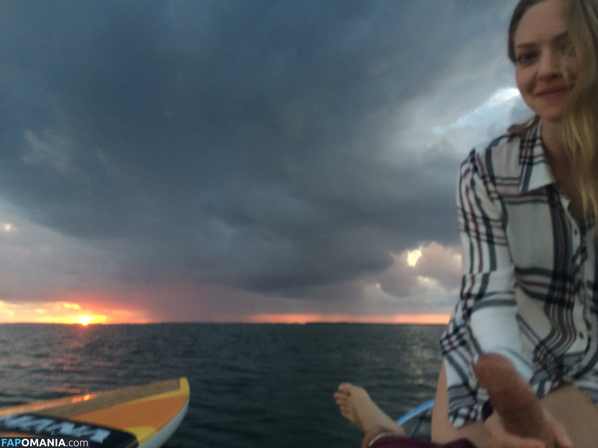 Amanda Seyfried Çıplak Sızdırılmış Fotoğraf #4