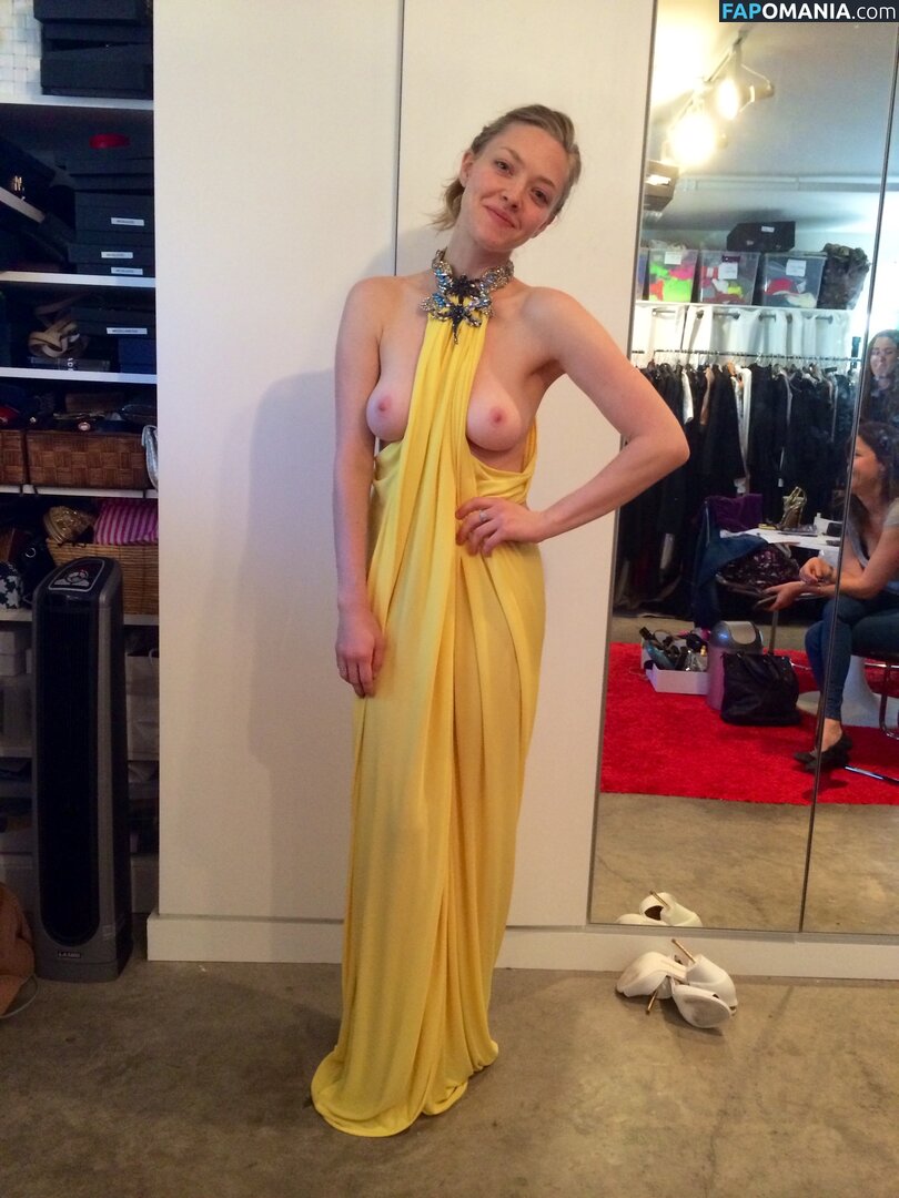 Amanda Seyfried Çıplak Sızdırılmış Fotoğraf #33