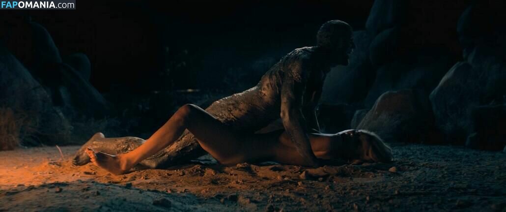 Amber Heard Çıplak Sızdırılmış Fotoğraf #49