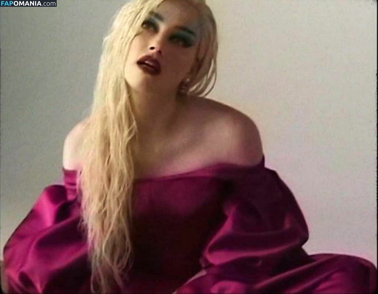 Amber Heard Çıplak Sızdırılmış Fotoğraf #141