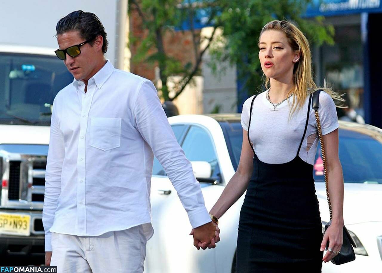 Amber Heard Çıplak Sızdırılmış Fotoğraf #170