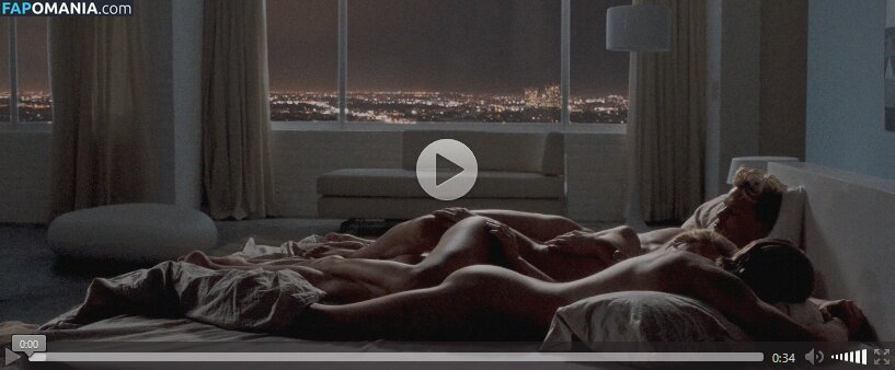 Amber Heard Çıplak Sızdırılmış Fotoğraf #350