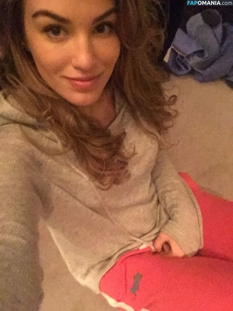 Amy Willerton Çıplak Sızdırılmış Fotoğraf #5