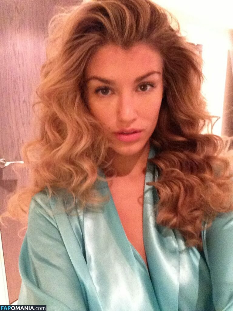 Amy Willerton Çıplak Sızdırılmış Fotoğraf #48