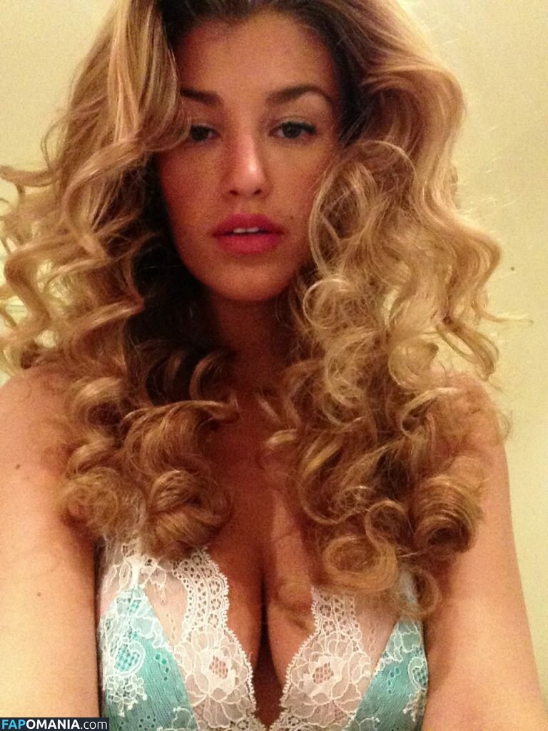 Amy Willerton Çıplak Sızdırılmış Fotoğraf #54