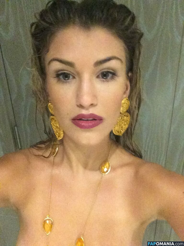 Amy Willerton Çıplak Sızdırılmış Fotoğraf #82