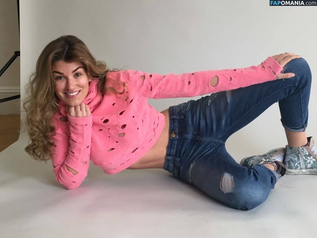 Amy Willerton Çıplak Sızdırılmış Fotoğraf #89