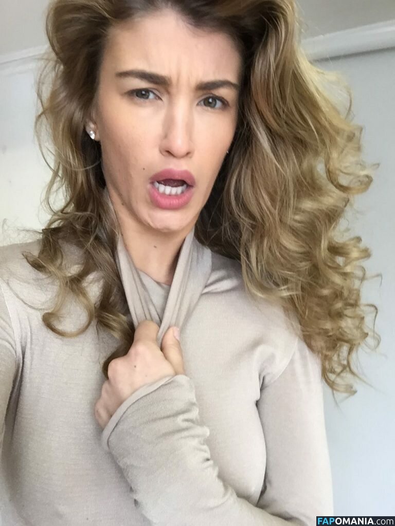 Amy Willerton Çıplak Sızdırılmış Fotoğraf #94