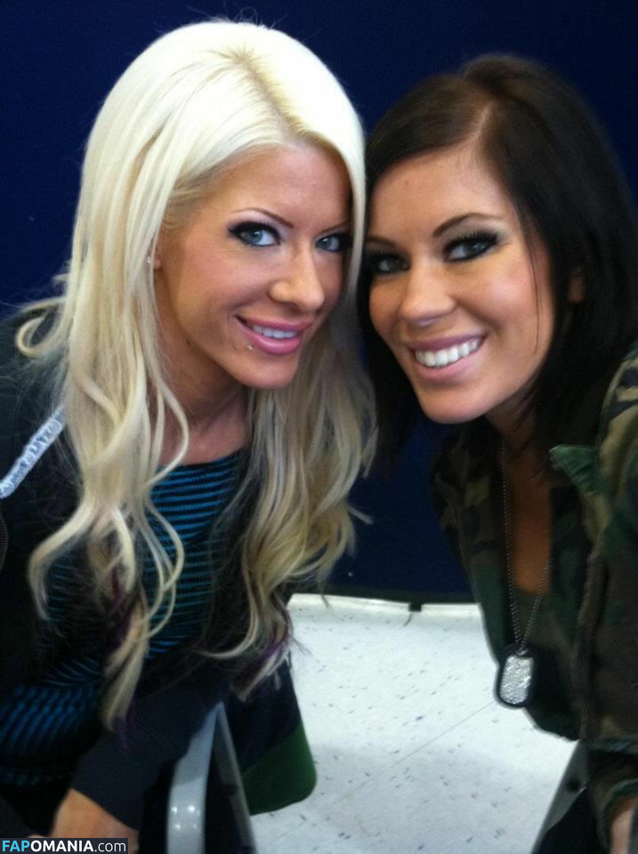 Angelina Love Çıplak Sızdırılmış Fotoğraf #1
