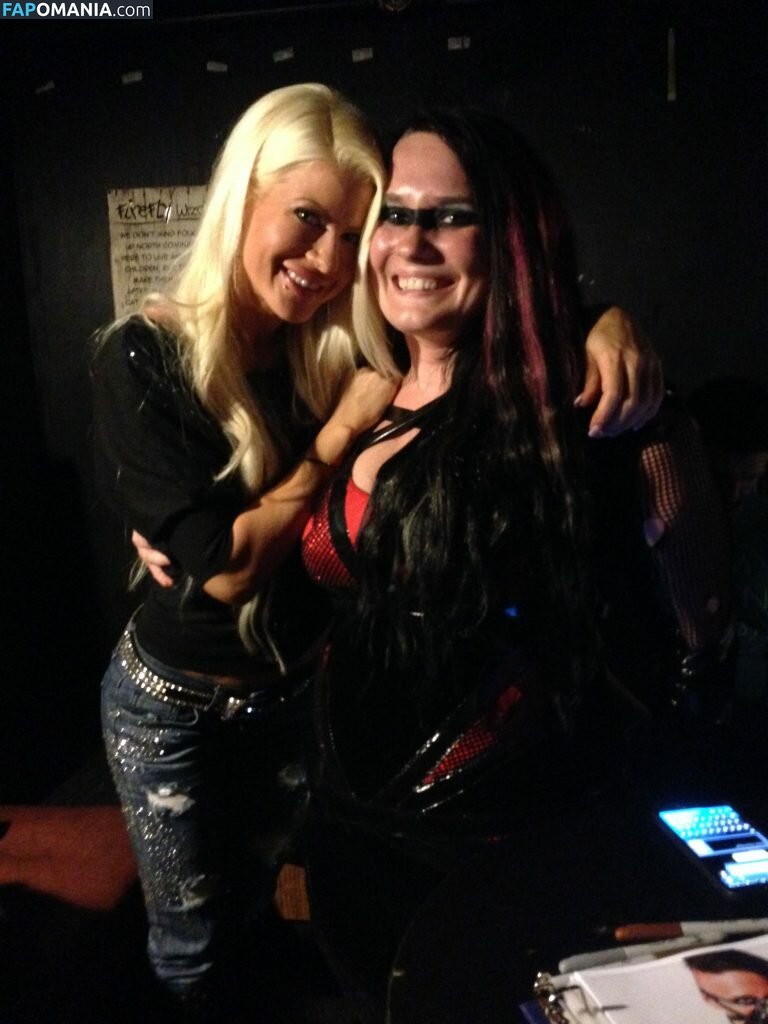 Angelina Love Çıplak Sızdırılmış Fotoğraf #3