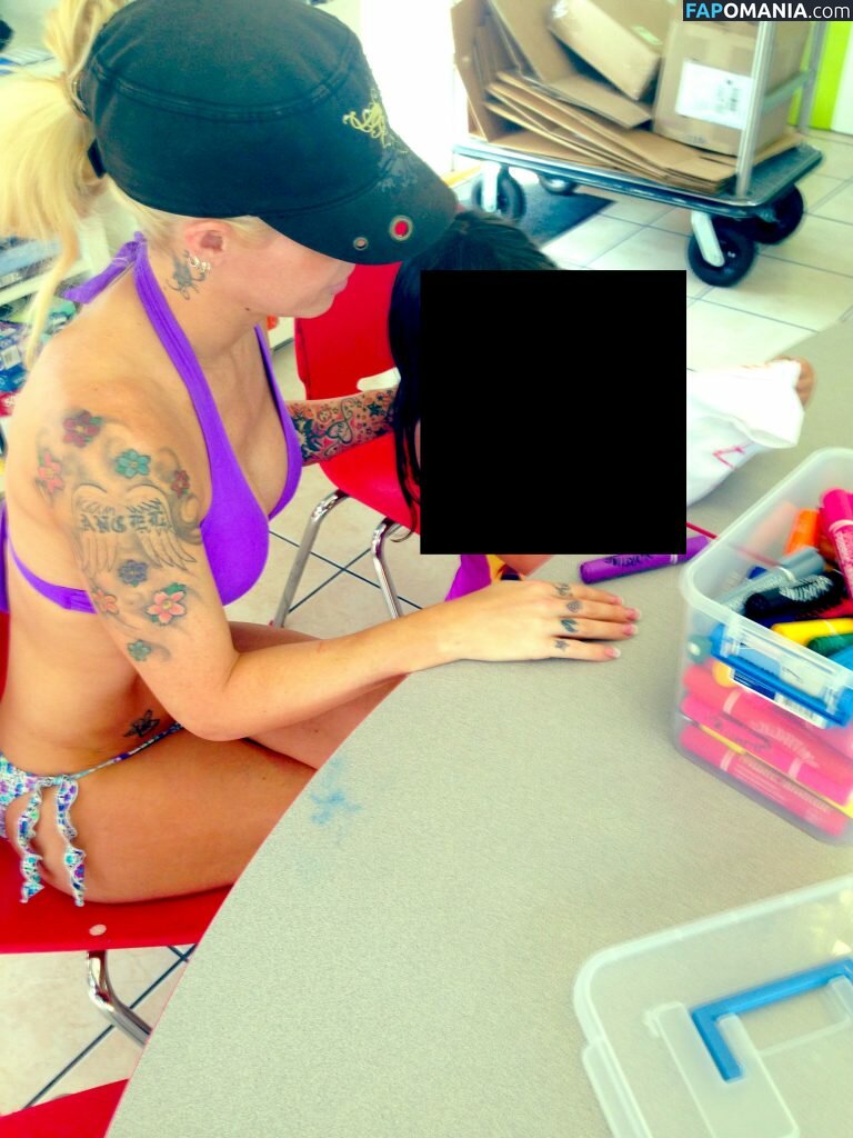 Angelina Love Çıplak Sızdırılmış Fotoğraf #9