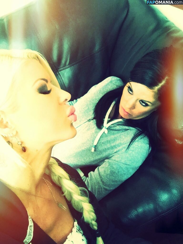 Angelina Love Çıplak Sızdırılmış Fotoğraf #48