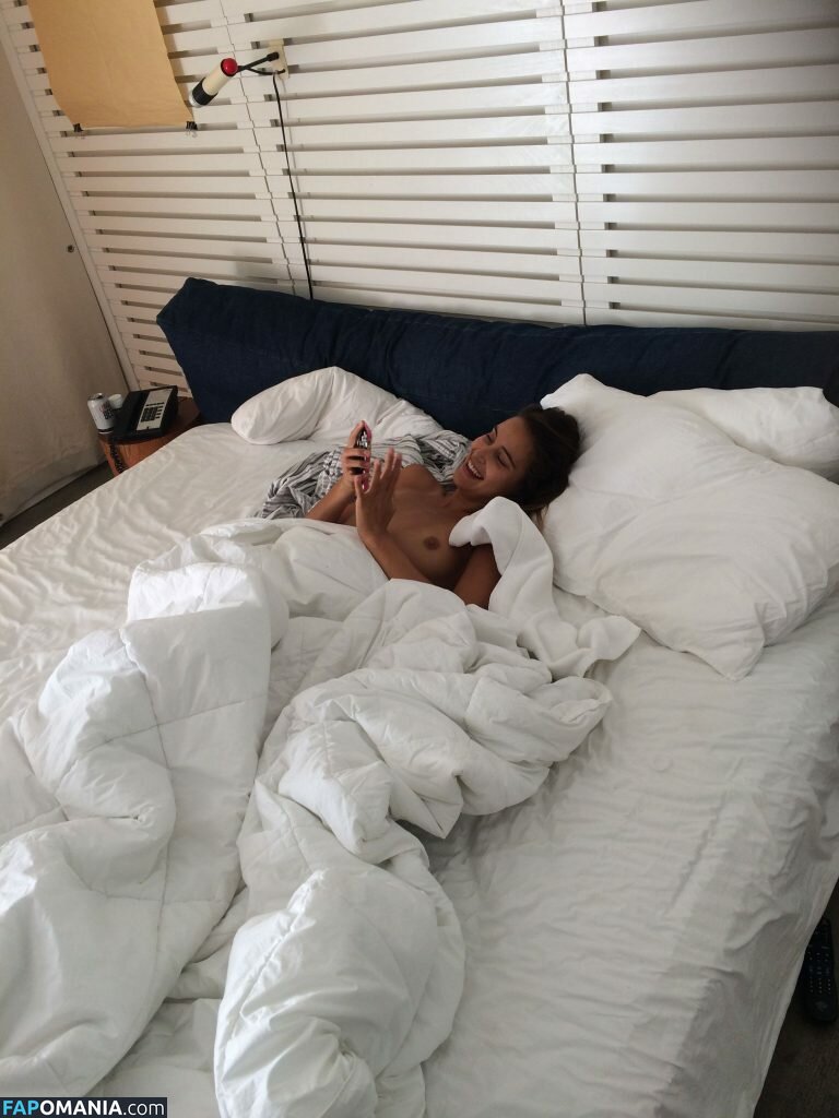 Anna Herrin Çıplak Sızdırılmış Fotoğraf #25