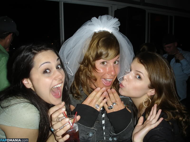 Anna Kendrick Çıplak Sızdırılmış Fotoğraf #35