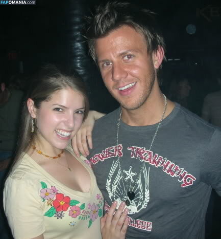 Anna Kendrick Çıplak Sızdırılmış Fotoğraf #39