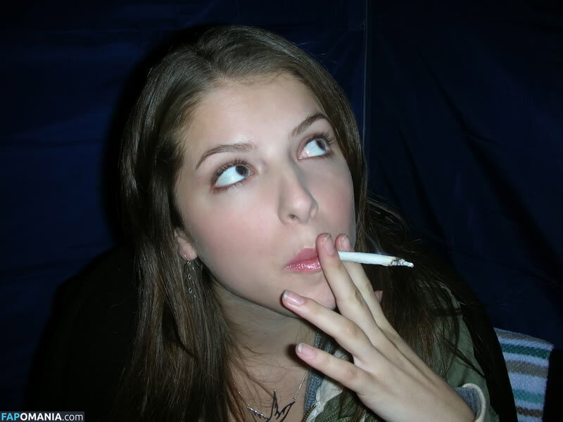 Anna Kendrick Çıplak Sızdırılmış Fotoğraf #45