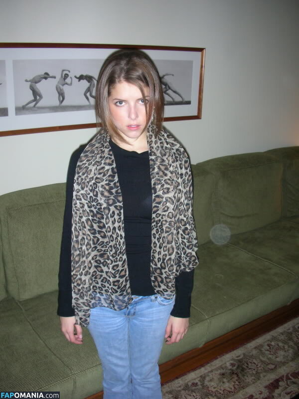 Anna Kendrick Çıplak Sızdırılmış Fotoğraf #71