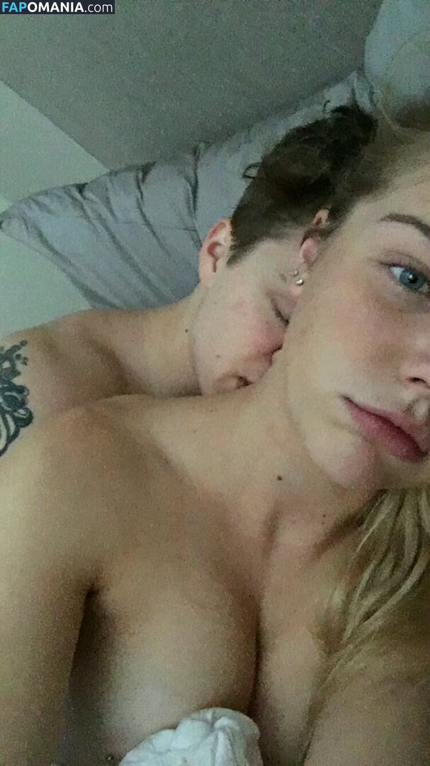 Annika Boron Çıplak Sızdırılmış Fotoğraf #6