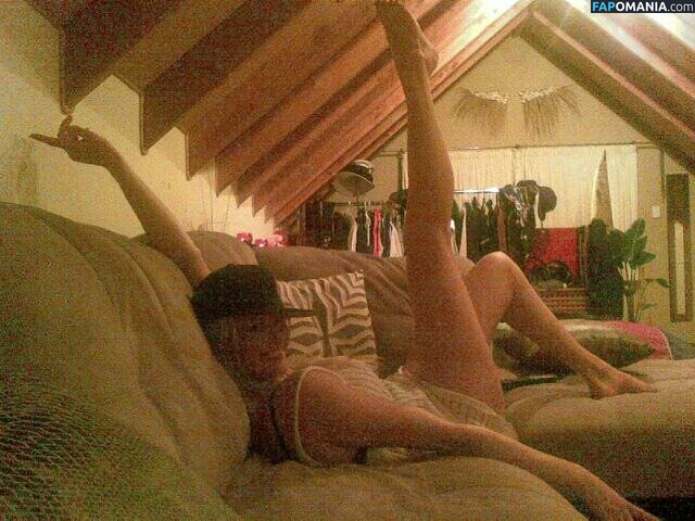 Ashley Bradley Çıplak Sızdırılmış Fotoğraf #19