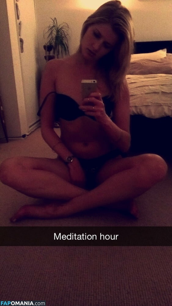 Ashley Bradley Çıplak Sızdırılmış Fotoğraf #34