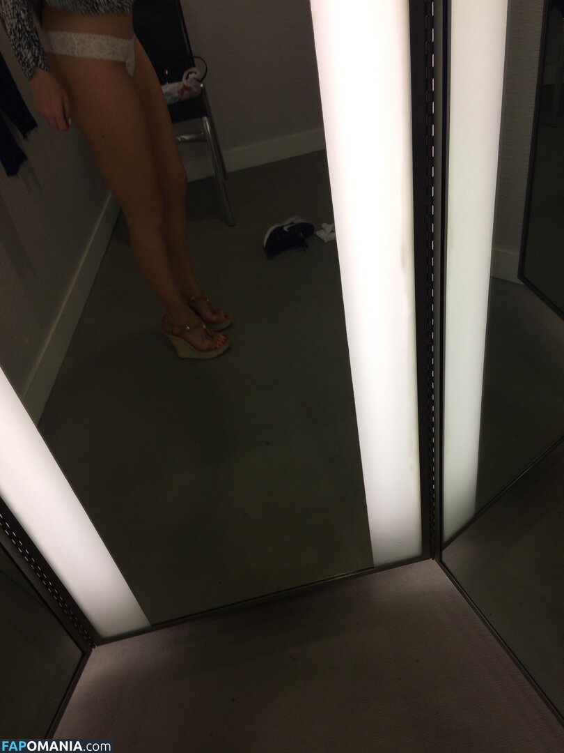 Ashley Mulheron Çıplak Sızdırılmış Fotoğraf #128