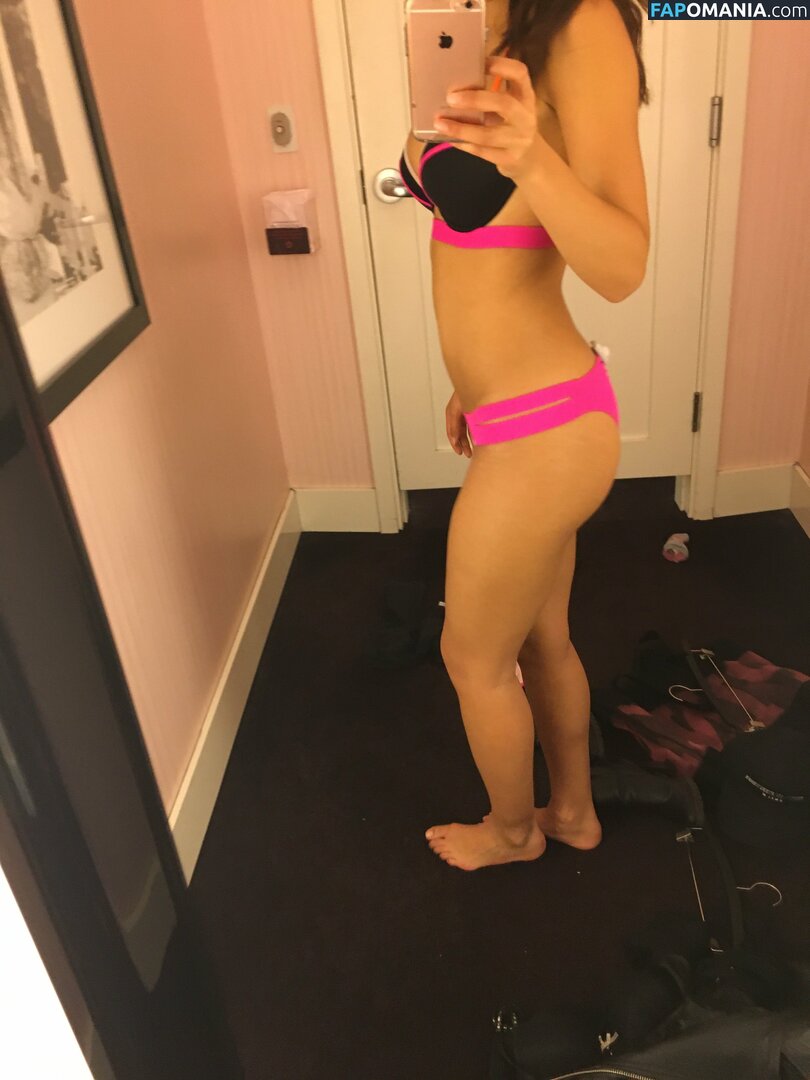 Aubrey Cleland Çıplak Sızdırılmış Fotoğraf #4