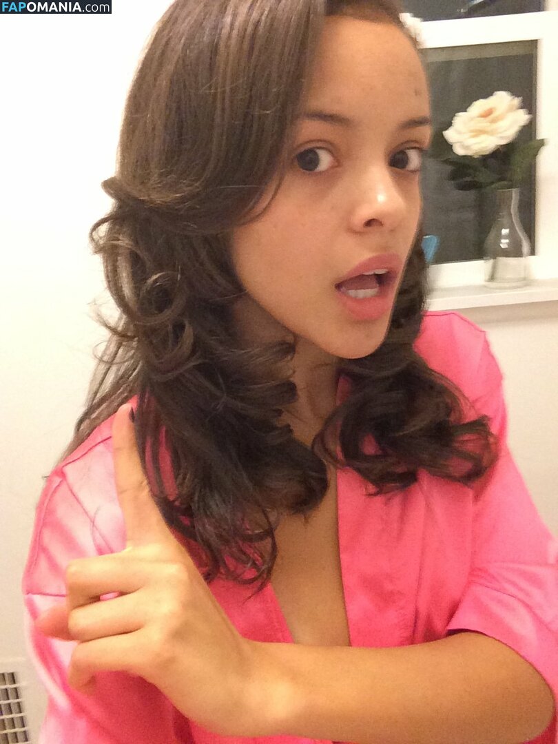 Aubrey Cleland Çıplak Sızdırılmış Fotoğraf #54