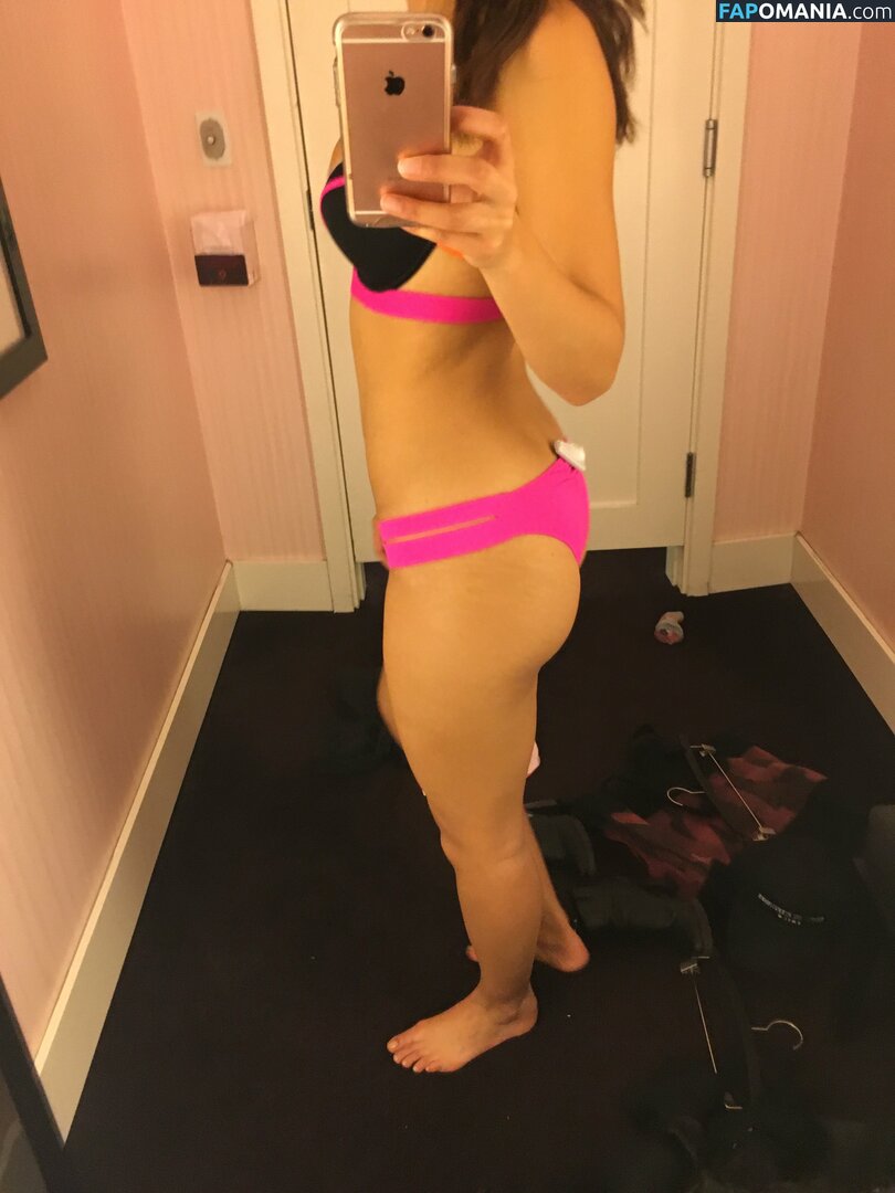 Aubrey Cleland Çıplak Sızdırılmış Fotoğraf #62