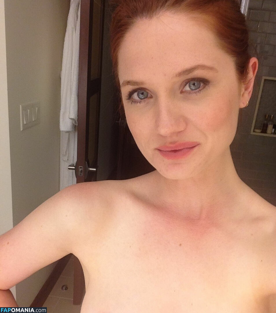 Bonnie Wright Çıplak Sızdırılmış Fotoğraf #2