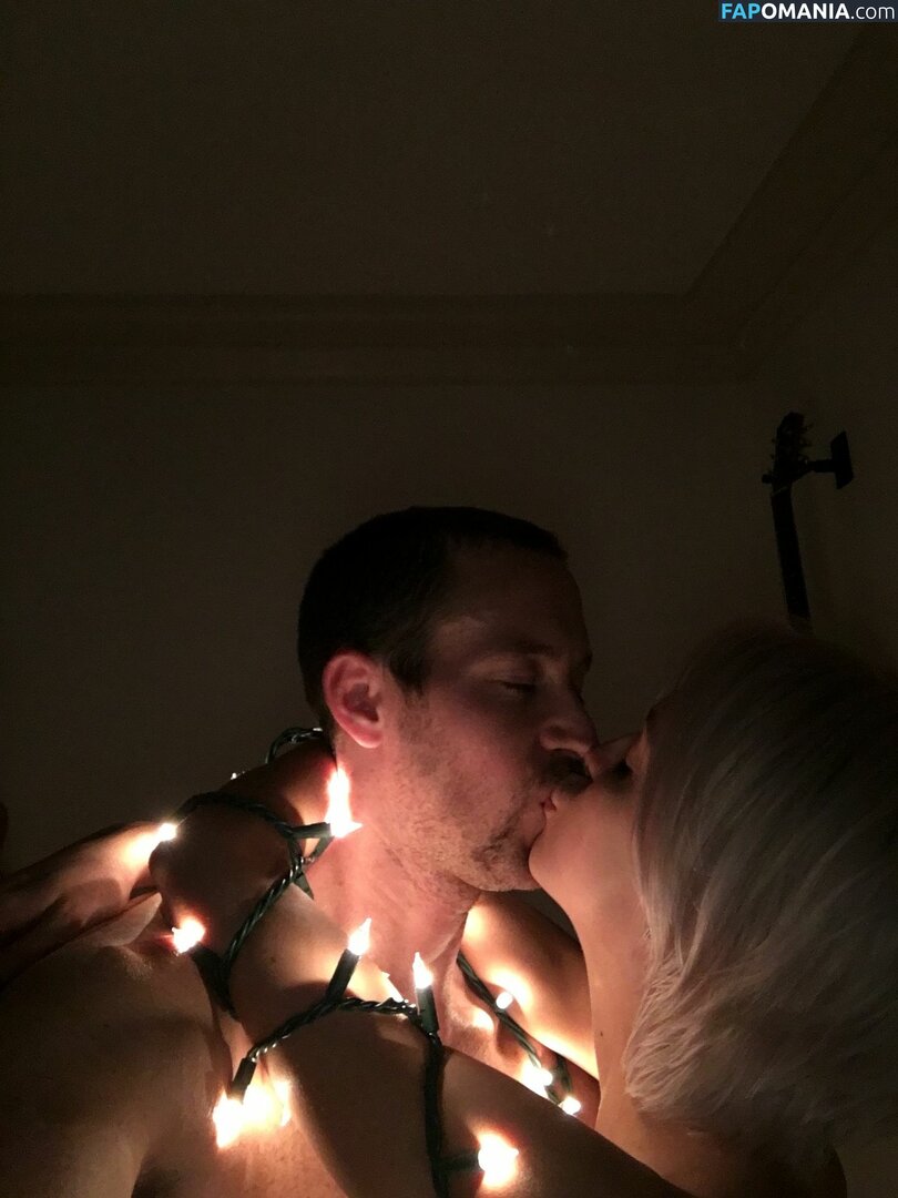 Britni Sheridan Çıplak Sızdırılmış Fotoğraf #10