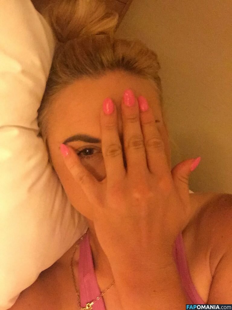 Carly Booth Çıplak Sızdırılmış Fotoğraf #60