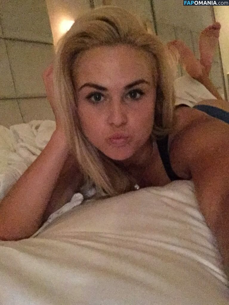 Carly Booth Çıplak Sızdırılmış Fotoğraf #87