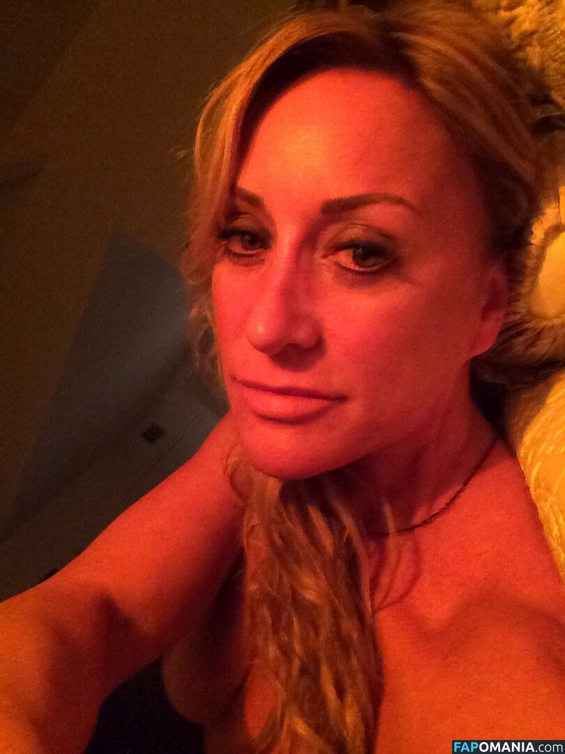 Carrie Michalka Çıplak Sızdırılmış Fotoğraf #55