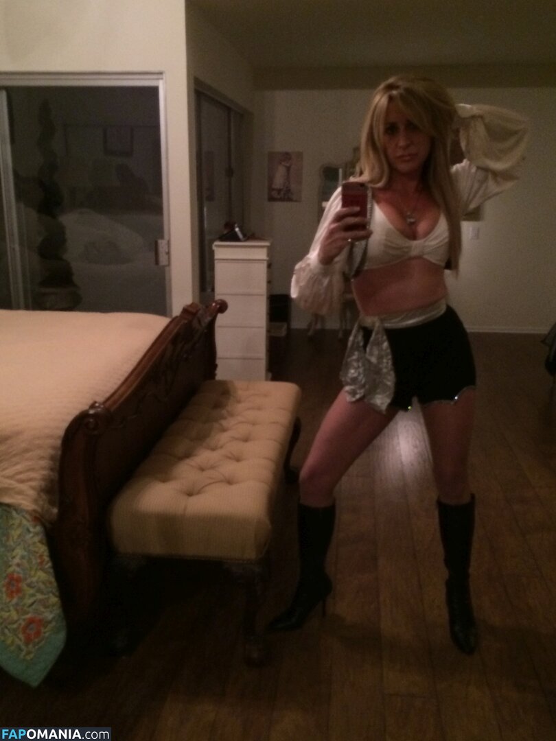 Carrie Michalka Çıplak Sızdırılmış Fotoğraf #105