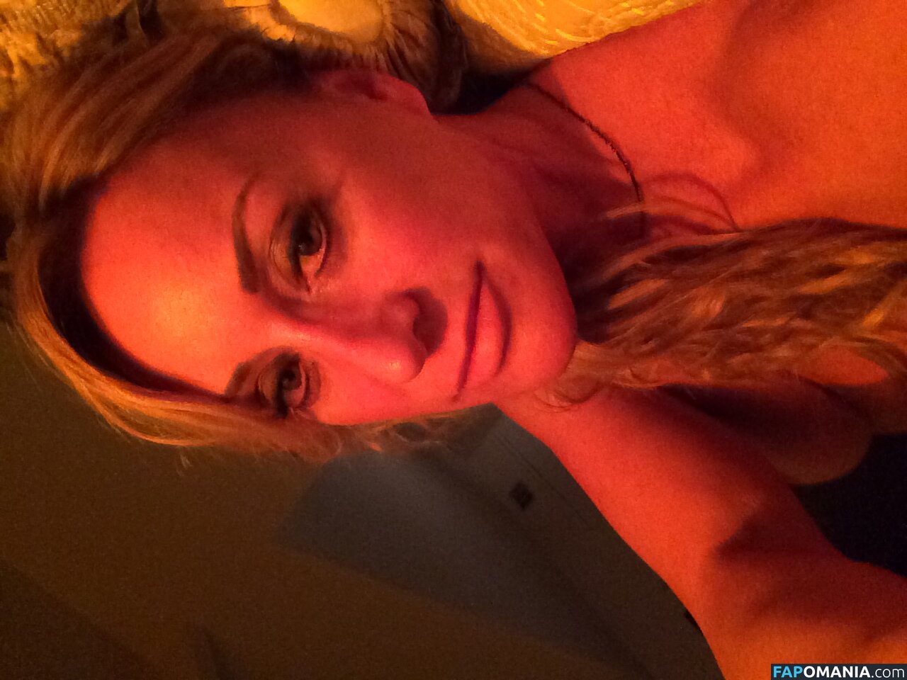 Carrie Michalka Çıplak Sızdırılmış Fotoğraf #187