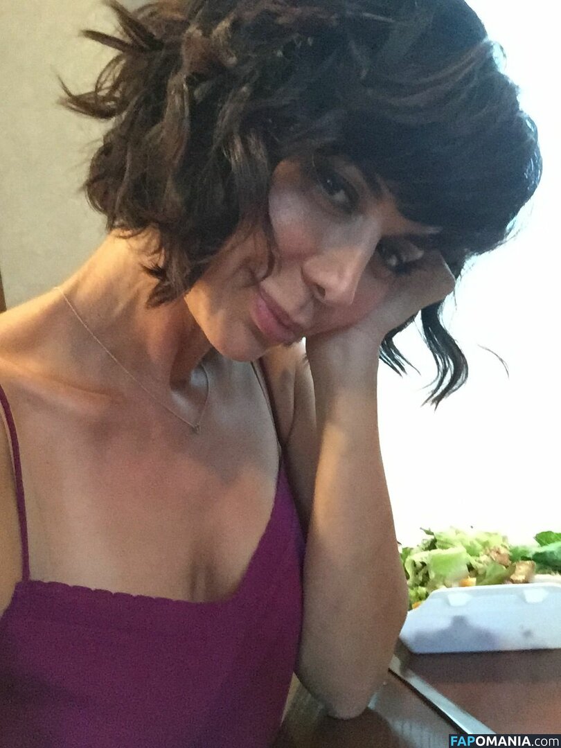 Catherine Bell Çıplak Sızdırılmış Fotoğraf #39