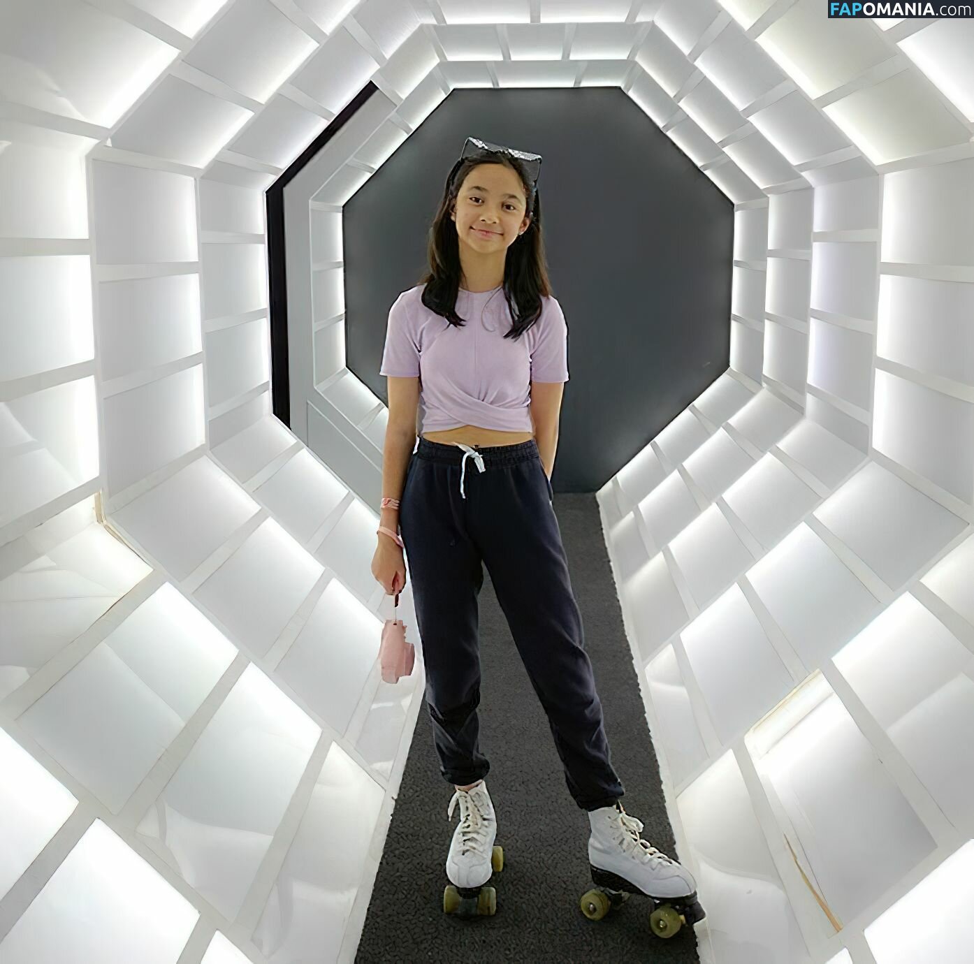 Cut Tari Çıplak Sızdırılmış Fotoğraf #61