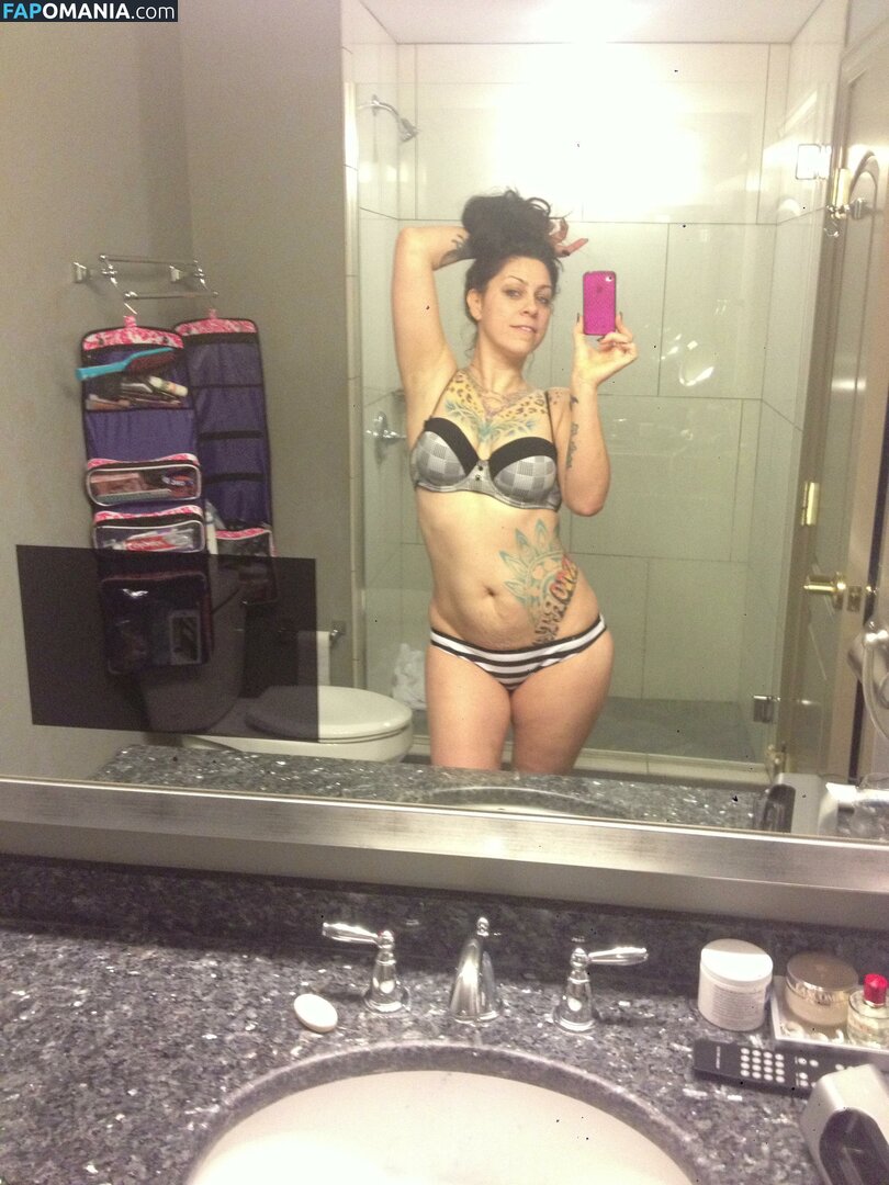 Danielle Colby Çıplak Sızdırılmış Fotoğraf #2