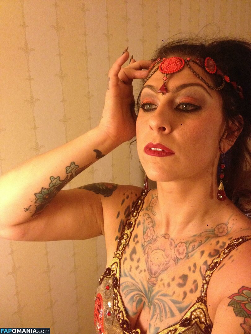 Danielle Colby Çıplak Sızdırılmış Fotoğraf #36