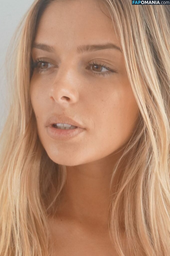 Danielle Knudson Çıplak Sızdırılmış Fotoğraf #252
