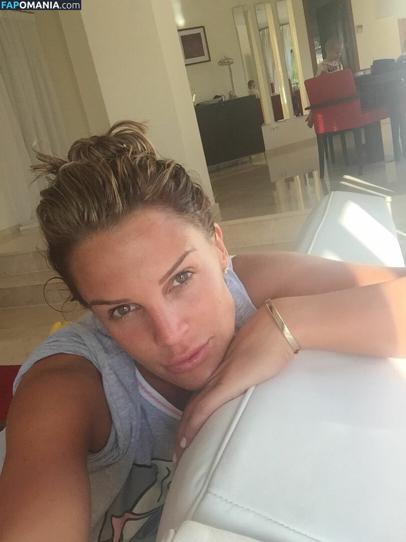 Danielle Lloyd Çıplak Sızdırılmış Fotoğraf #76