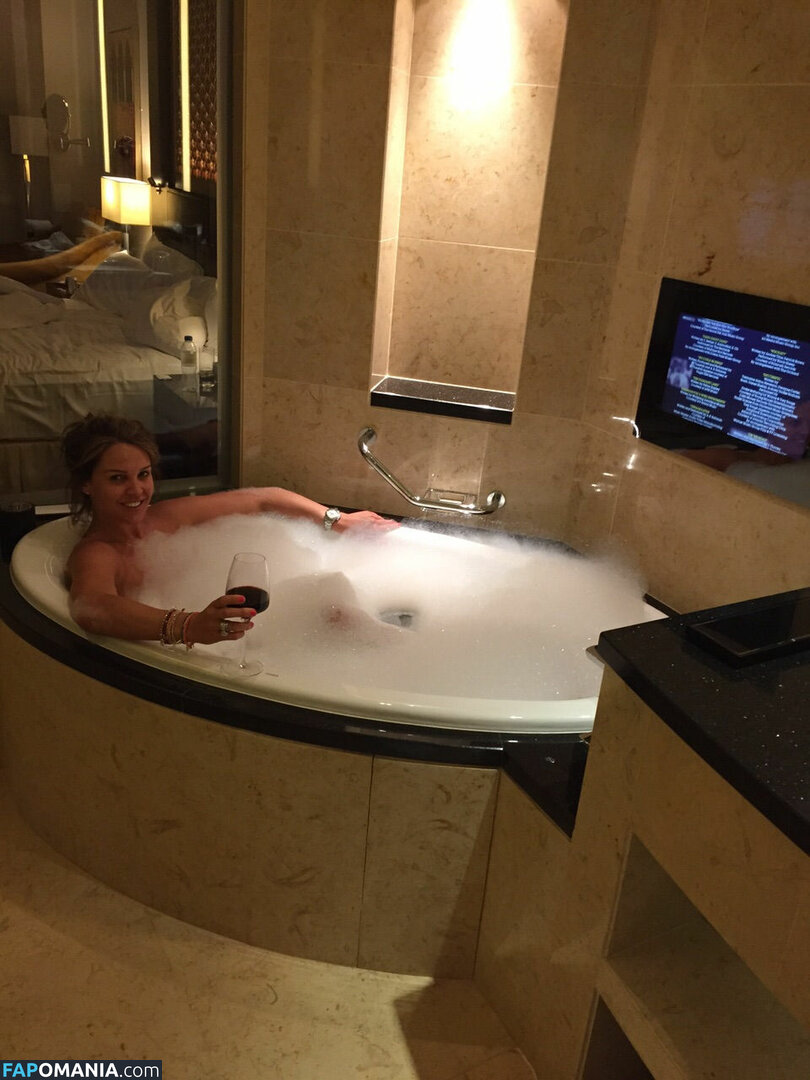 Danielle Lloyd Çıplak Sızdırılmış Fotoğraf #192