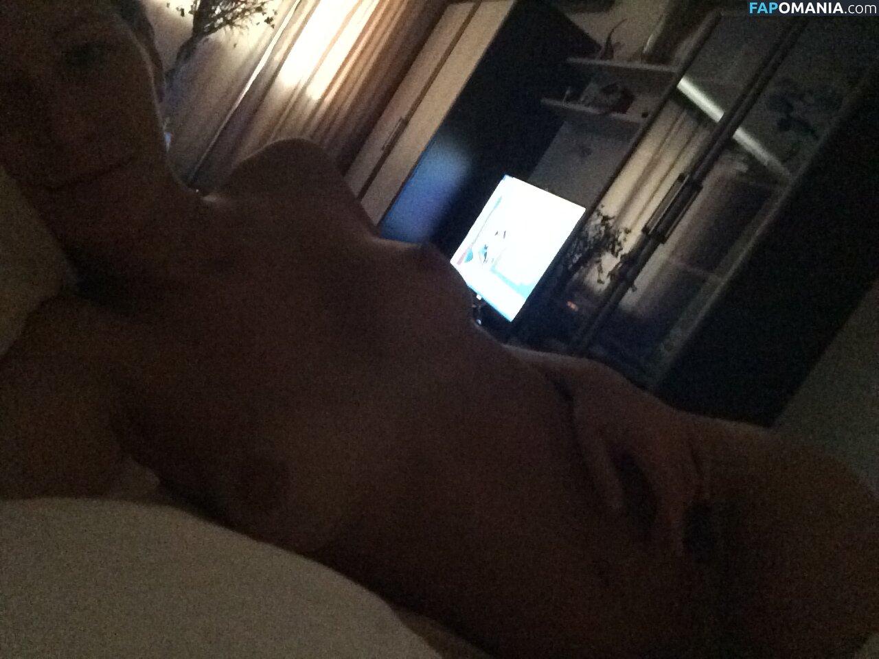 Darya Kustova Çıplak Sızdırılmış Fotoğraf #9