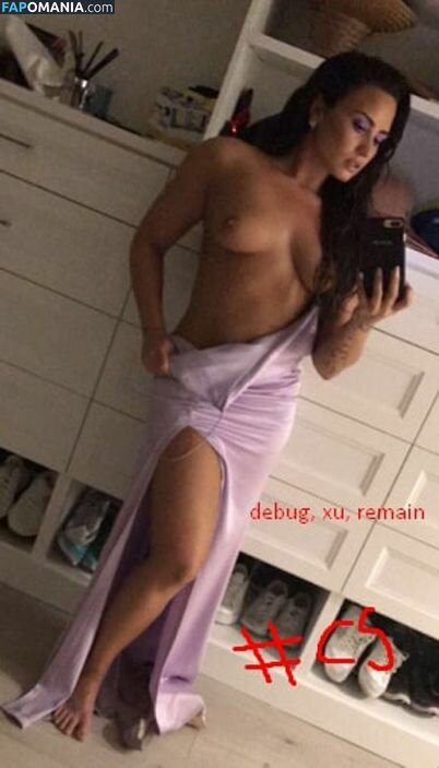 Demi Lovato Çıplak Sızdırılmış Fotoğraf #25