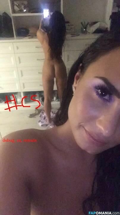 Demi Lovato Çıplak Sızdırılmış Fotoğraf #28